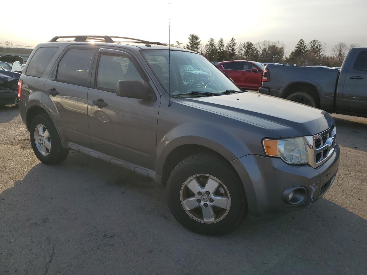 2012 Ford Escape - Image 4