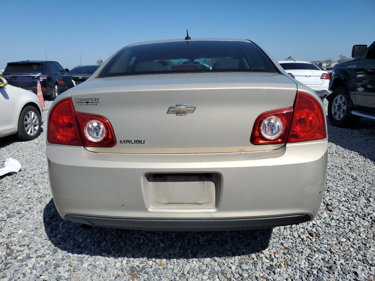 2011 Chevrolet Malibu - Image 6