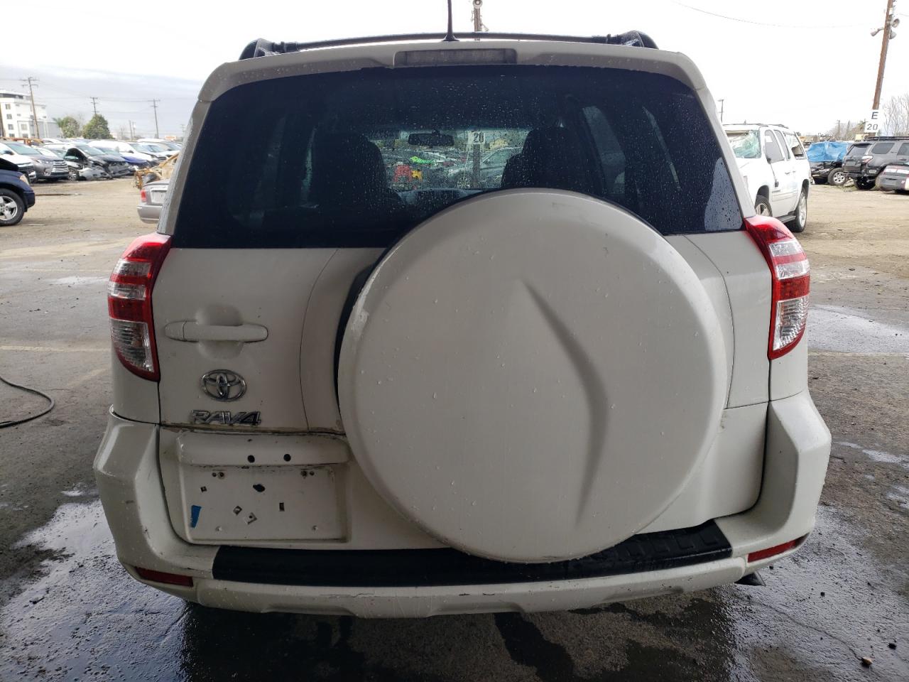 2011 Toyota RAV 4 - Image 6