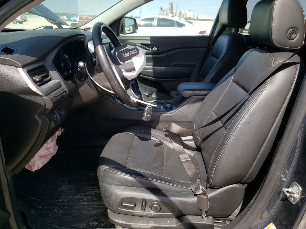 2019 GMC Acadia - Image 7