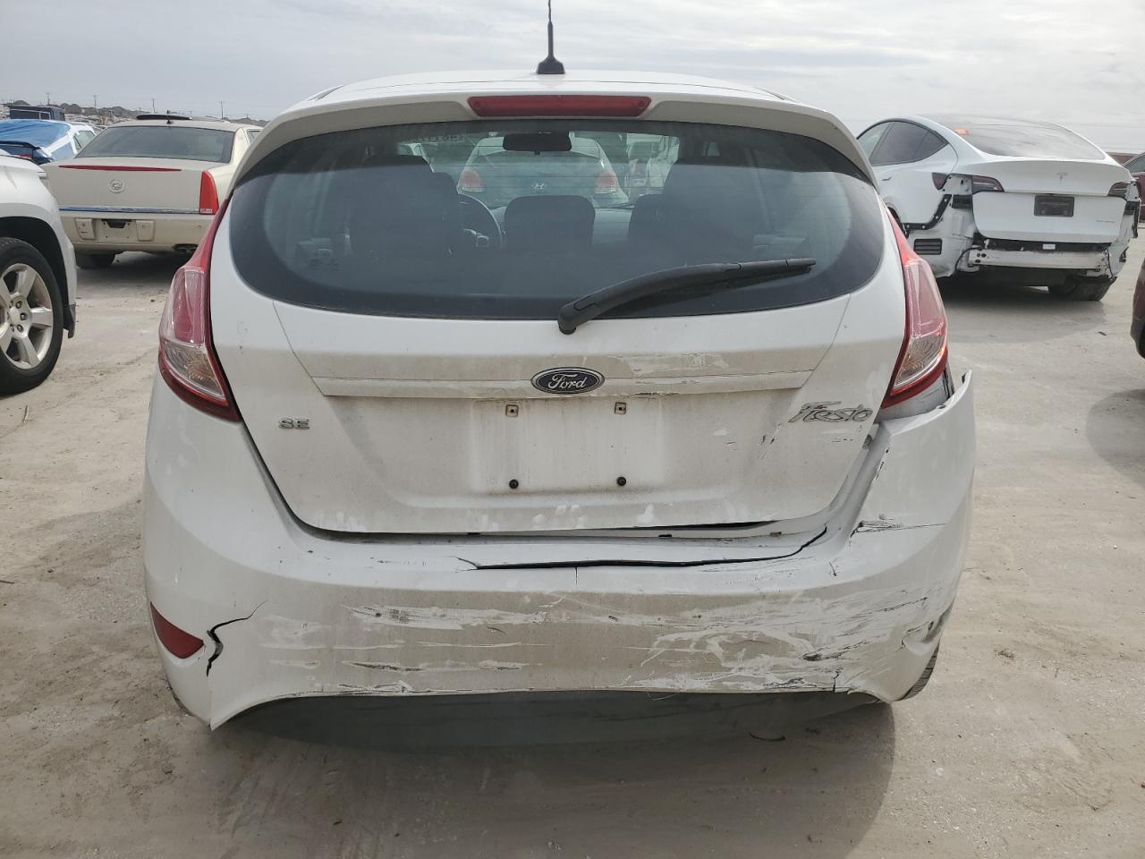 2017 Ford Fiesta - Image 6