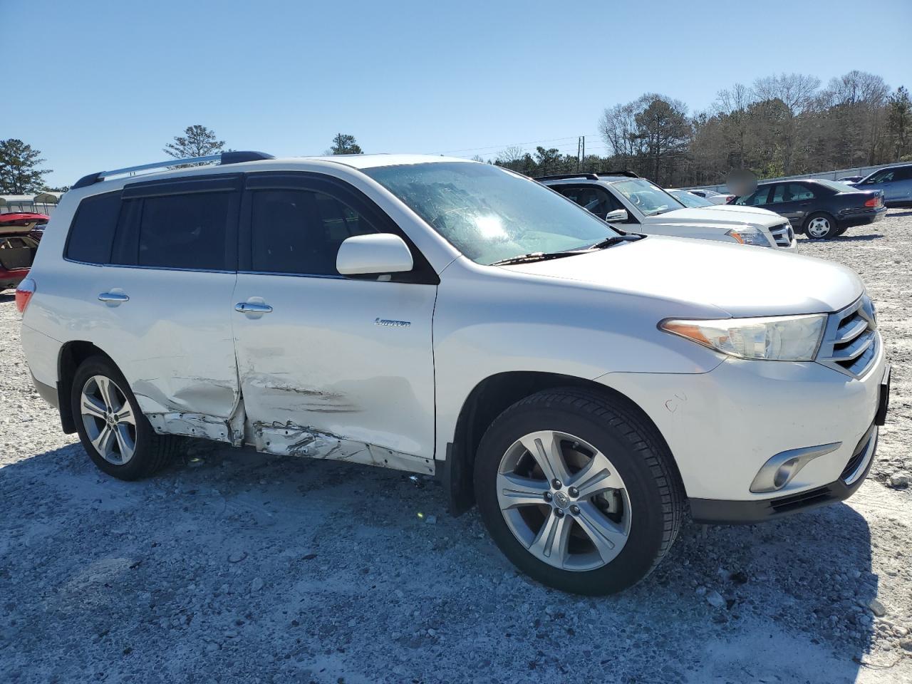 2013 Toyota Highlander - Image 4