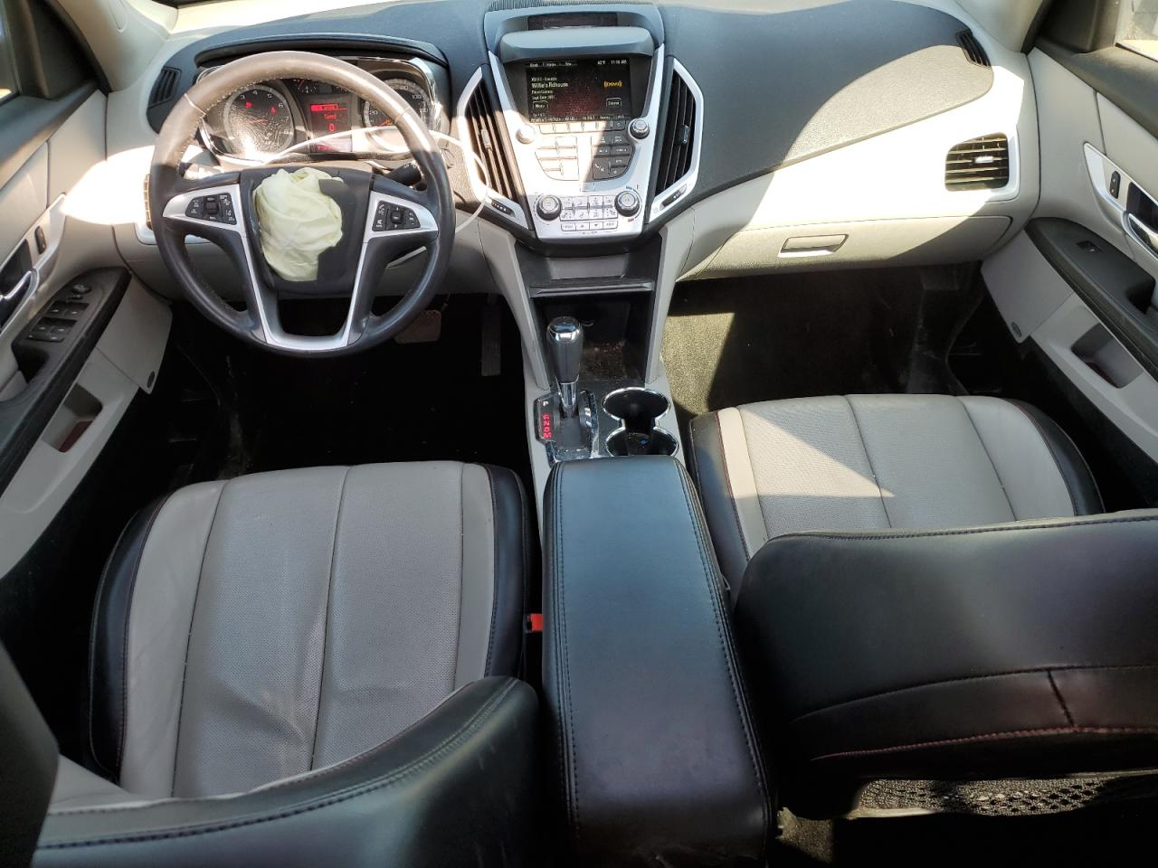 2017 GMC Terrain - Image 8