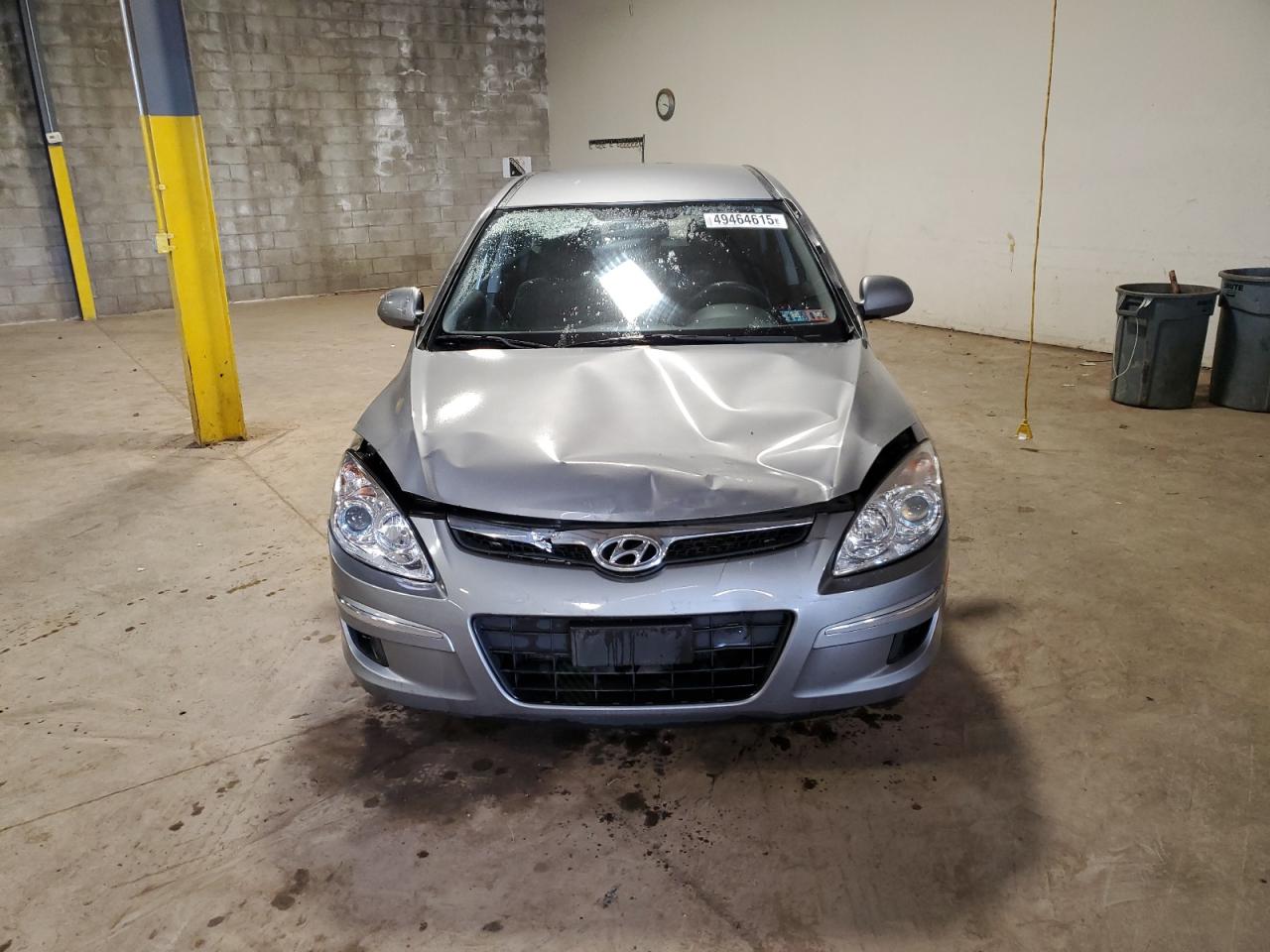 2011 Hyundai Elantra - Image 5