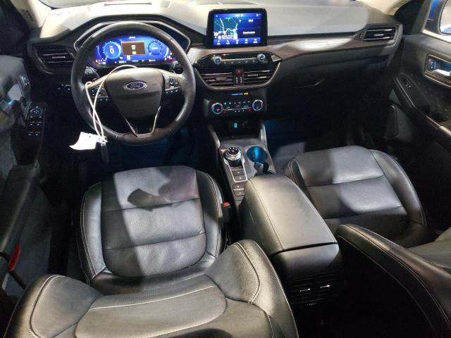 FORD ESCAPE 2020 Granatowy