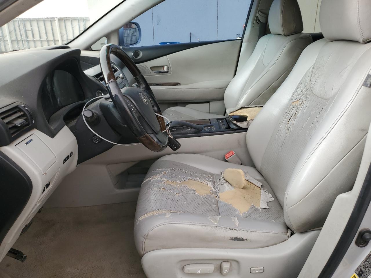 2010 Lexus RX - Image 7