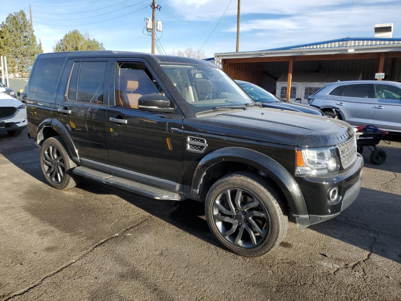 2016 Land Rover LR4 - Image 4