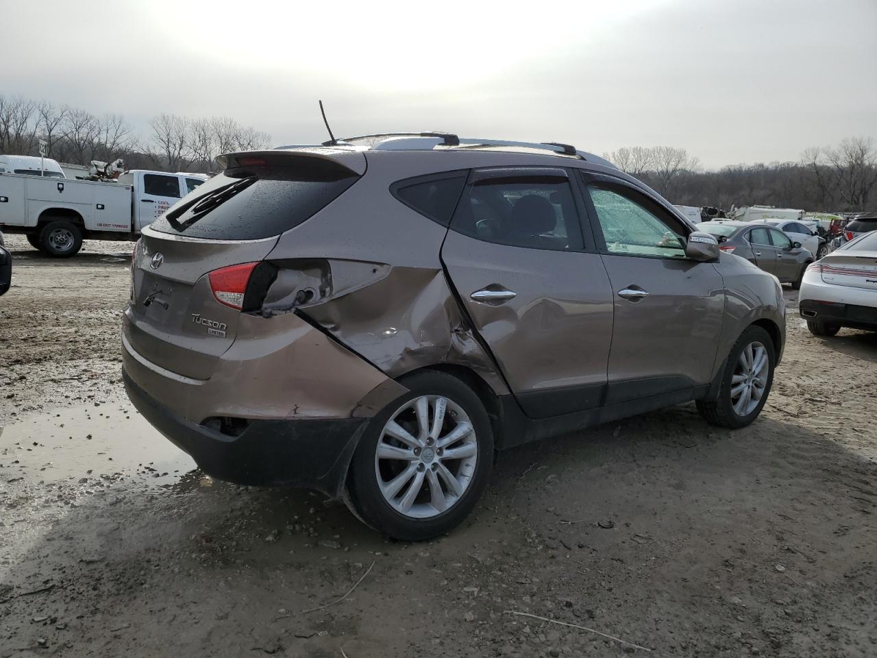 2012 Hyundai Tucson - Image 3