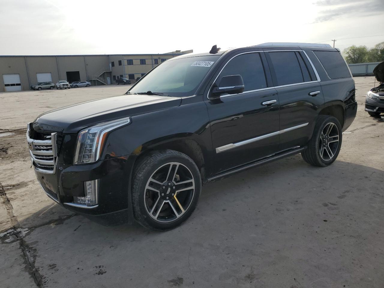 2018 Cadillac Escalade Platinum for Sale in Wilmer, TX - Front End