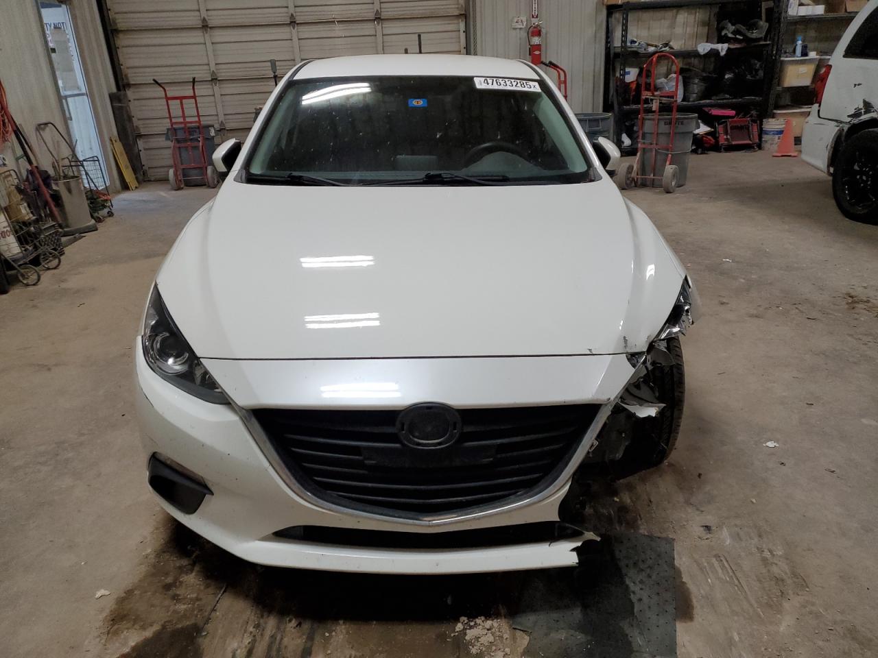 2016 Mazda 3 - Image 5