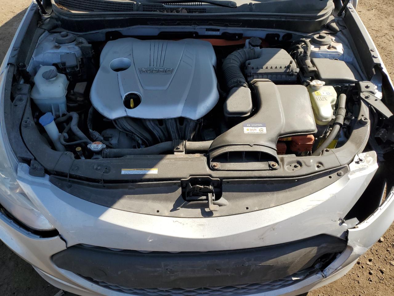 2012 Hyundai Sonata - Image 11