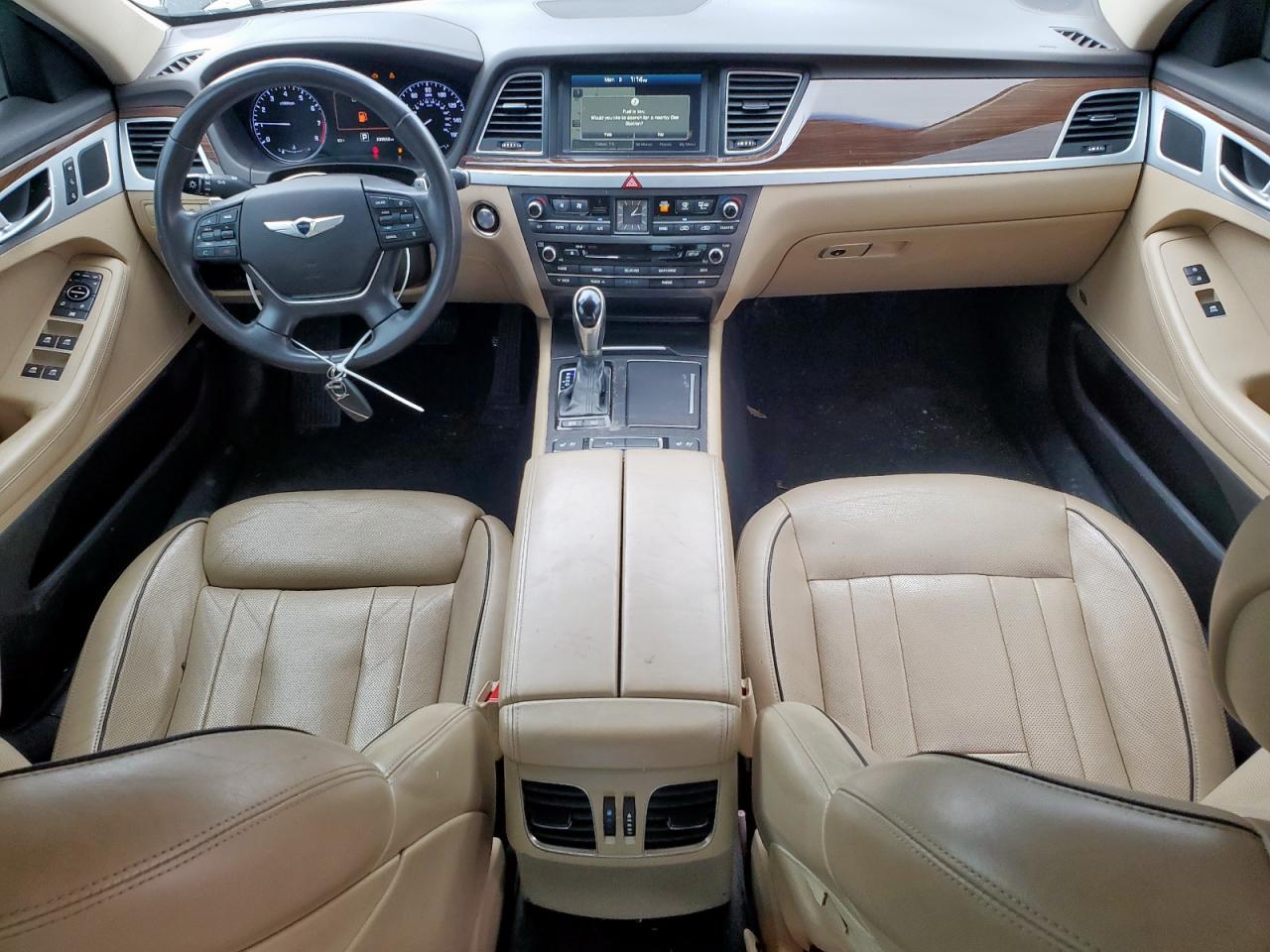 2015 Hyundai Genesis - Image 8
