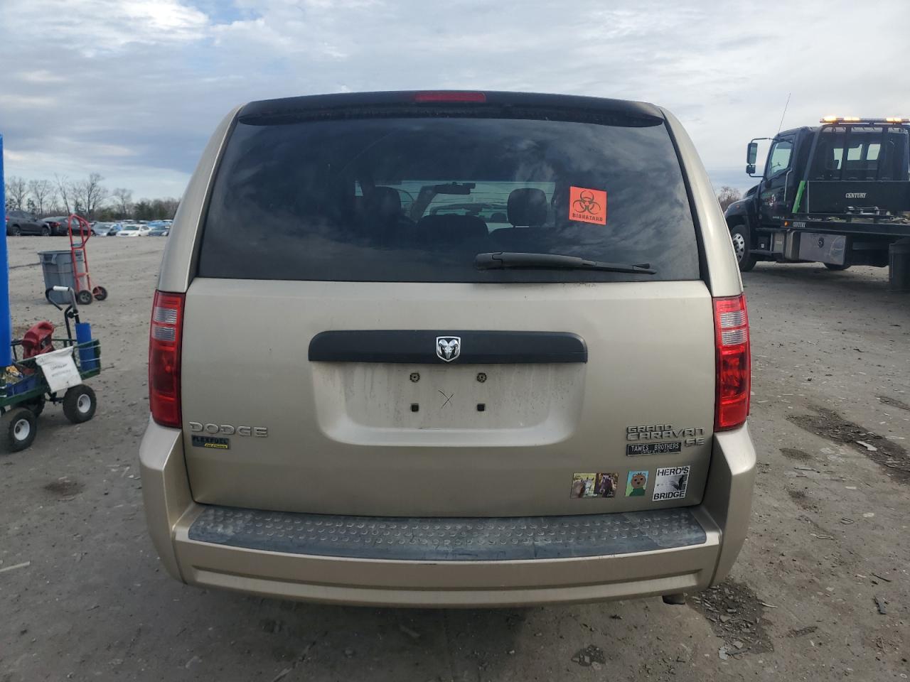 2009 Dodge Caravan - Image 6