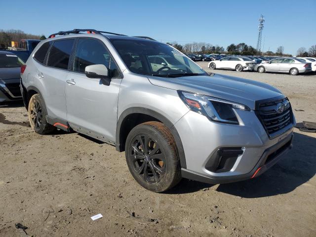  SUBARU FORESTER 2024 Srebrny