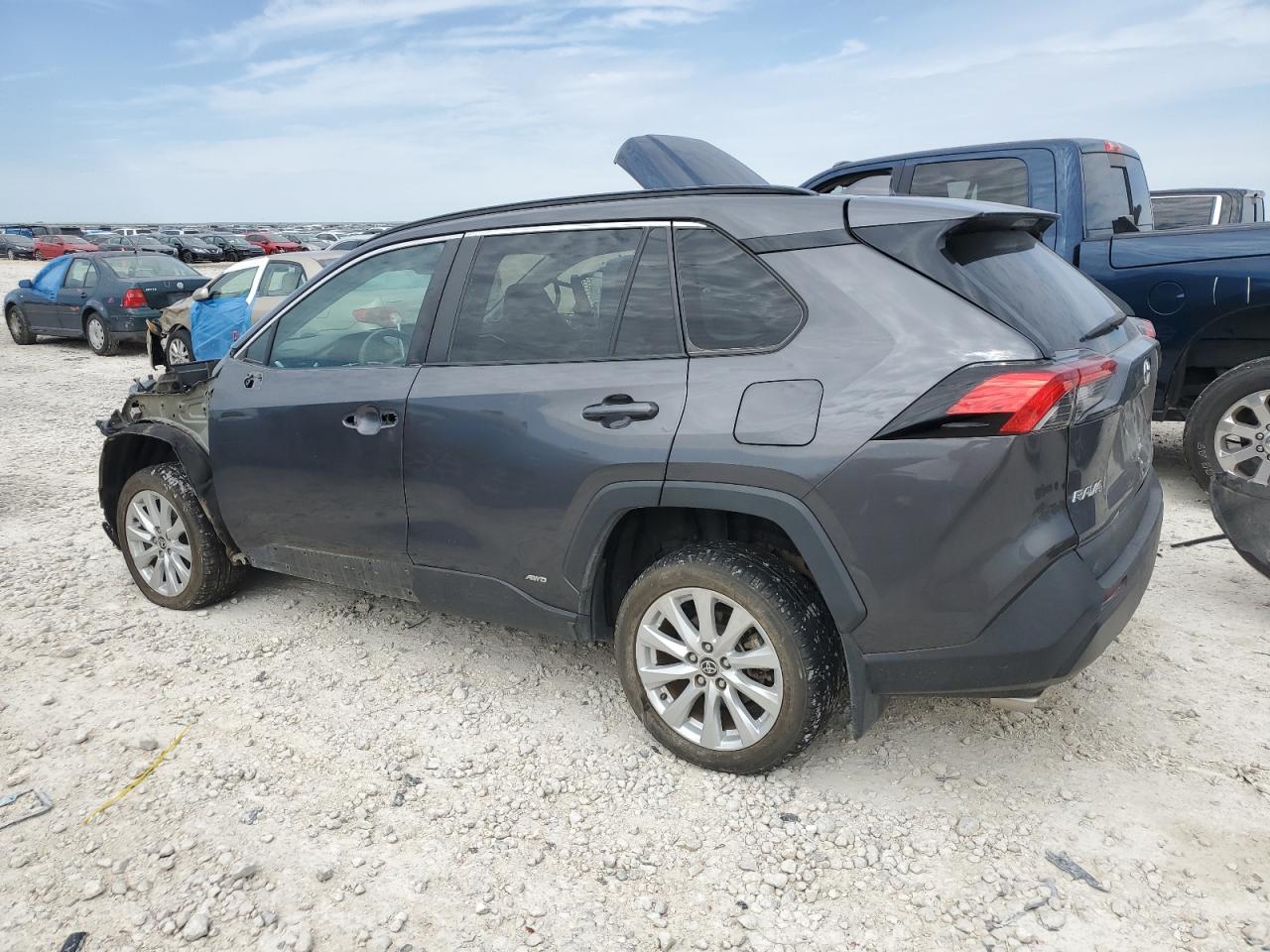 2021 Toyota RAV 4 - Image 2