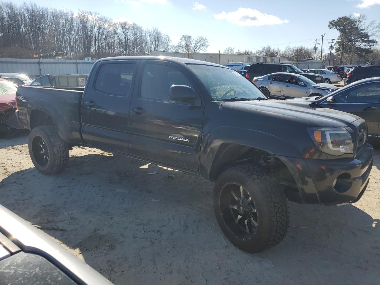 2005 Toyota Tacoma - Image 4