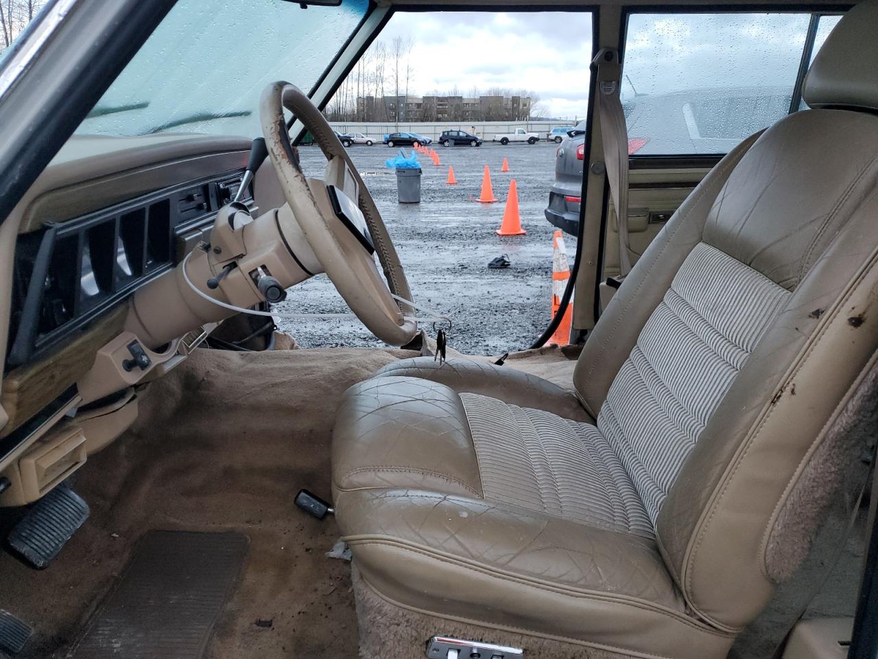 1989 Jeep Grand Wagoneer VIN: 1J4GS5875KP112160 Lot: 49066065
