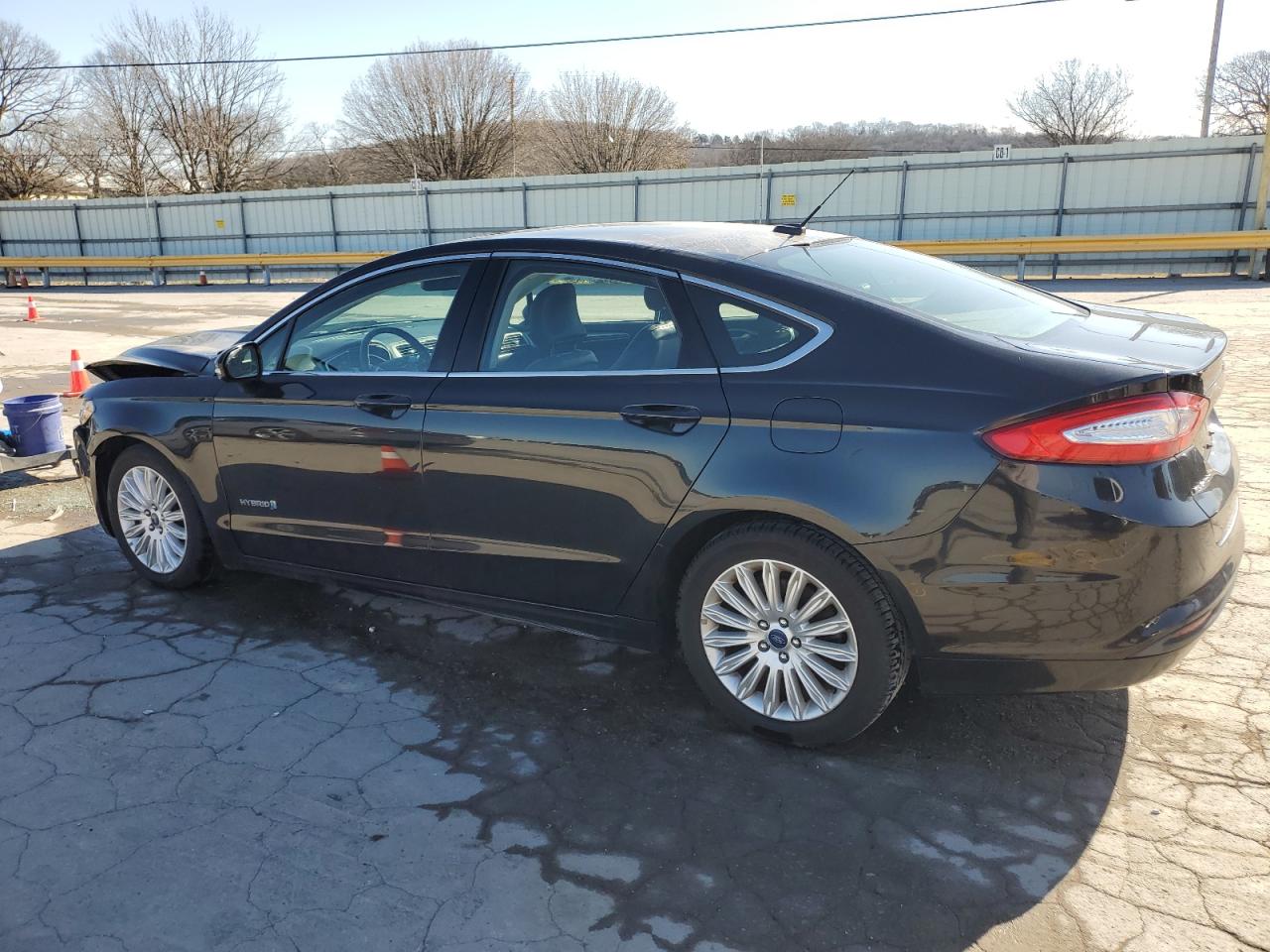 2015 Ford Fusion - Image 2