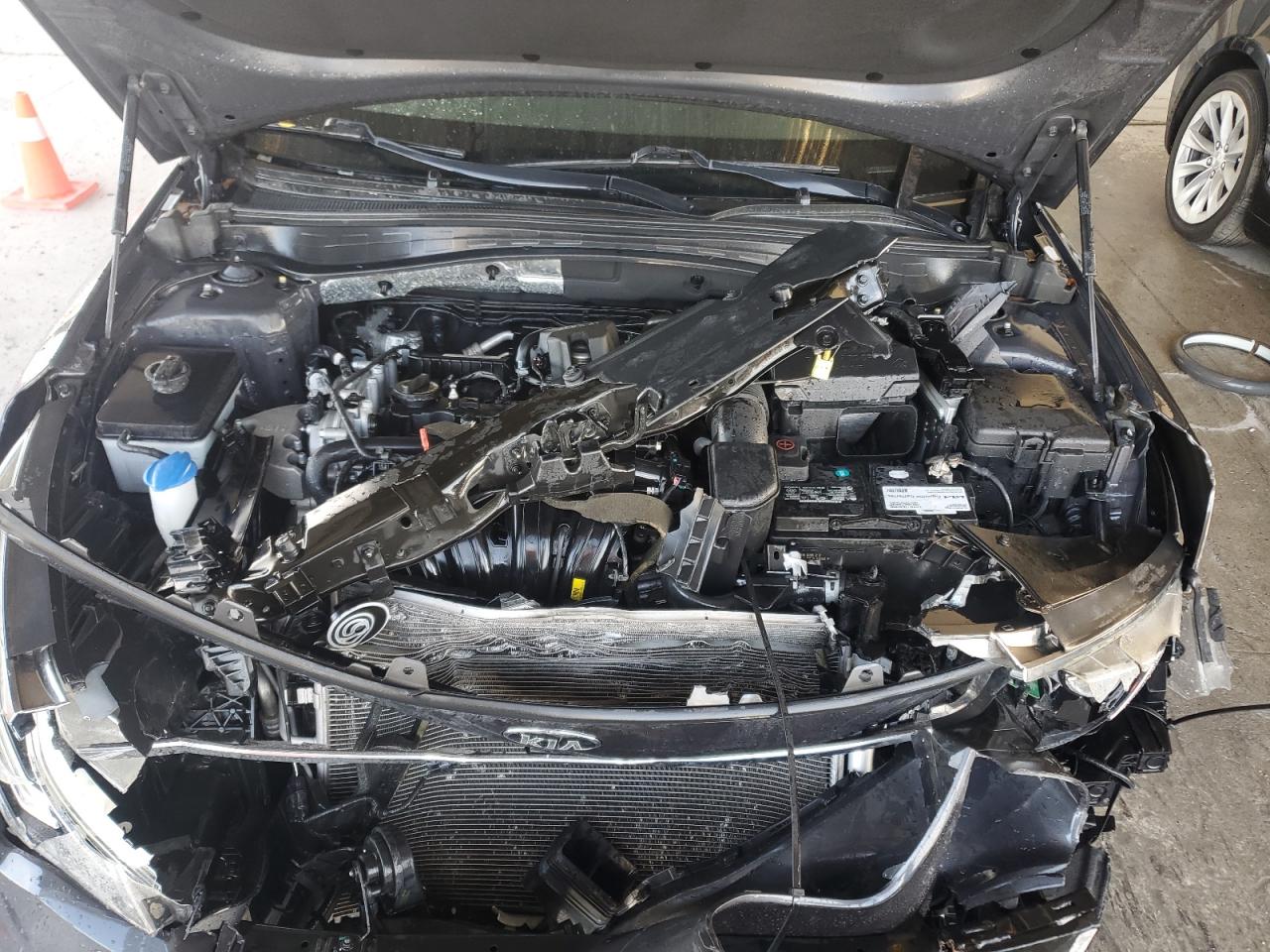 2019 Kia Optima - Image 11