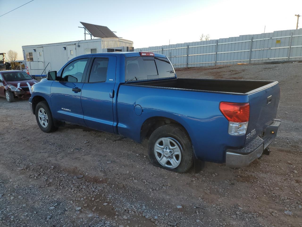 2010 Toyota Tundra - Image 2