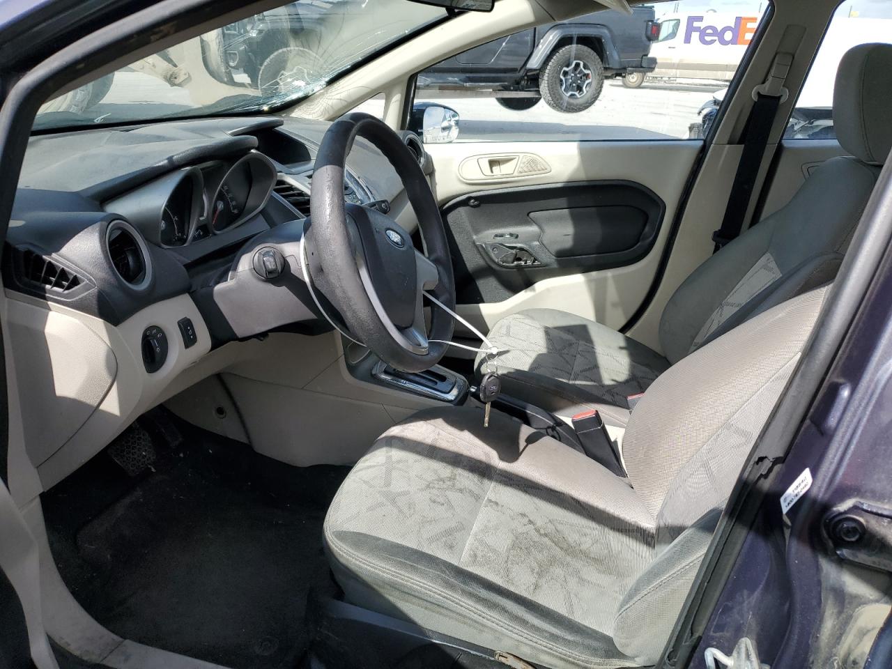 2012 Ford Fiesta - Image 7
