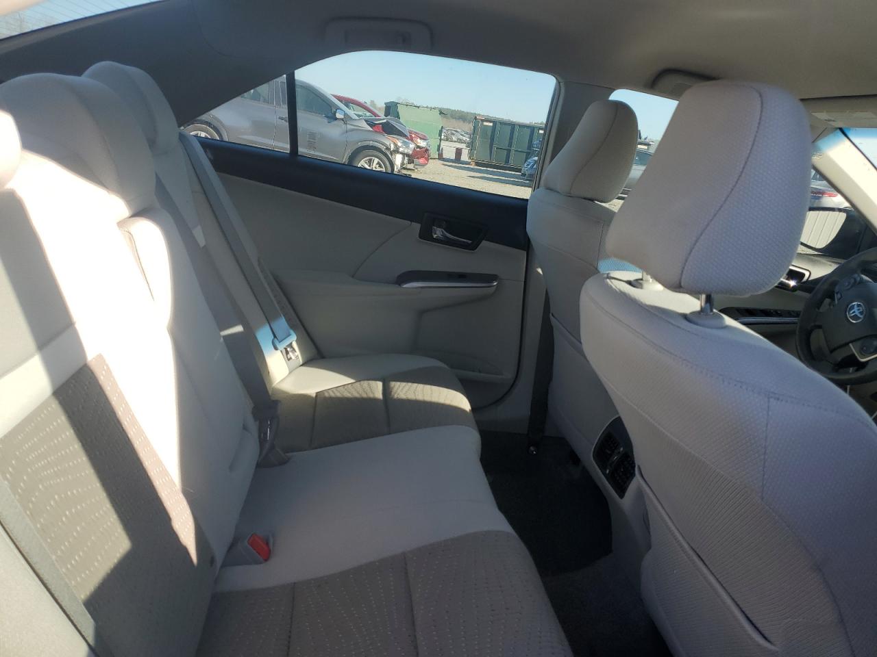 2012 Toyota Camry - Image 10