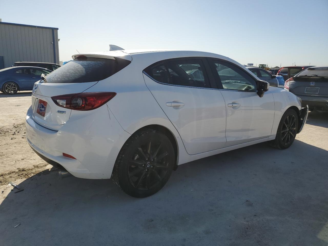 2018 Mazda 3 - Image 3
