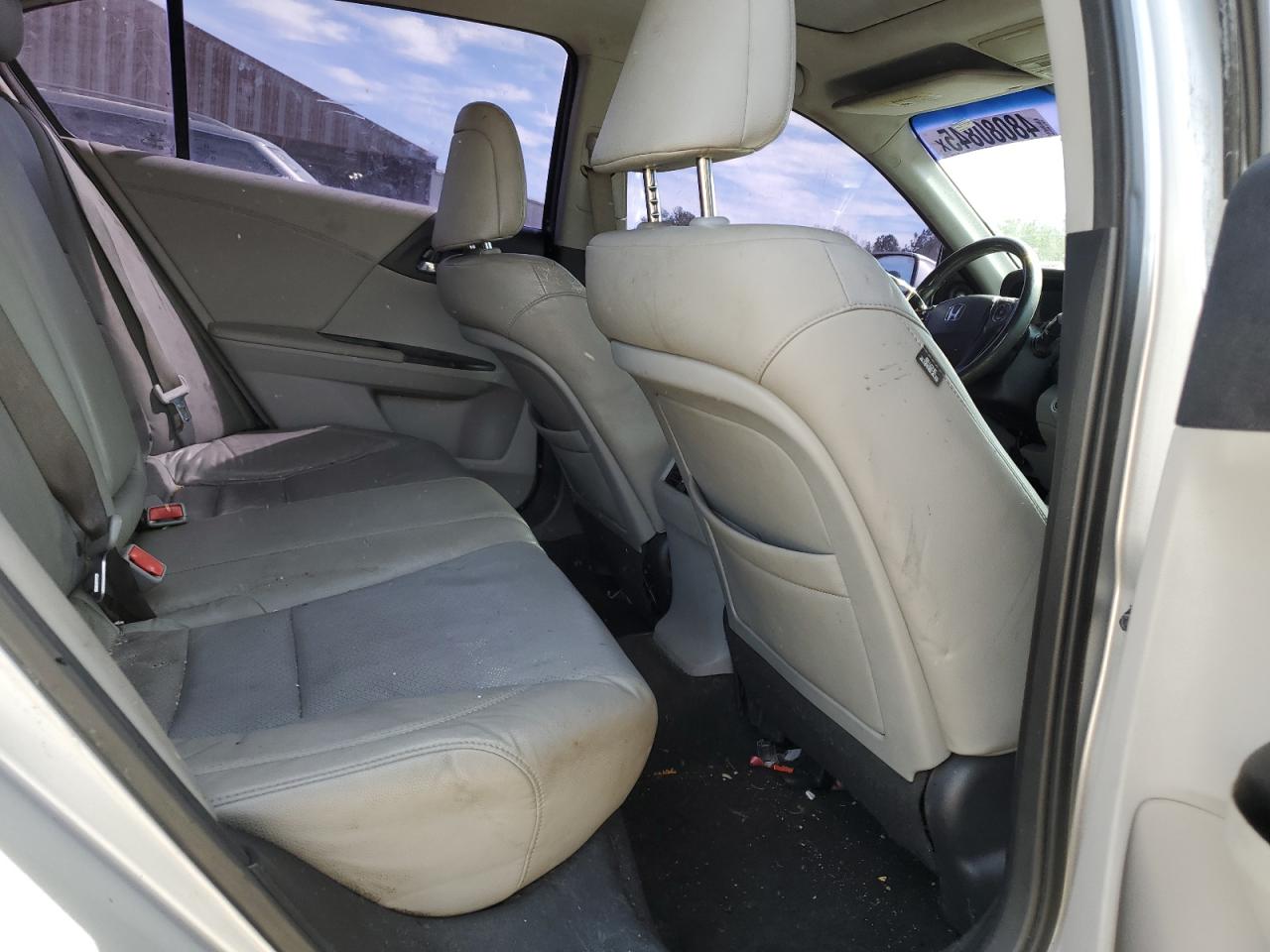 2013 Honda Accord - Image 10
