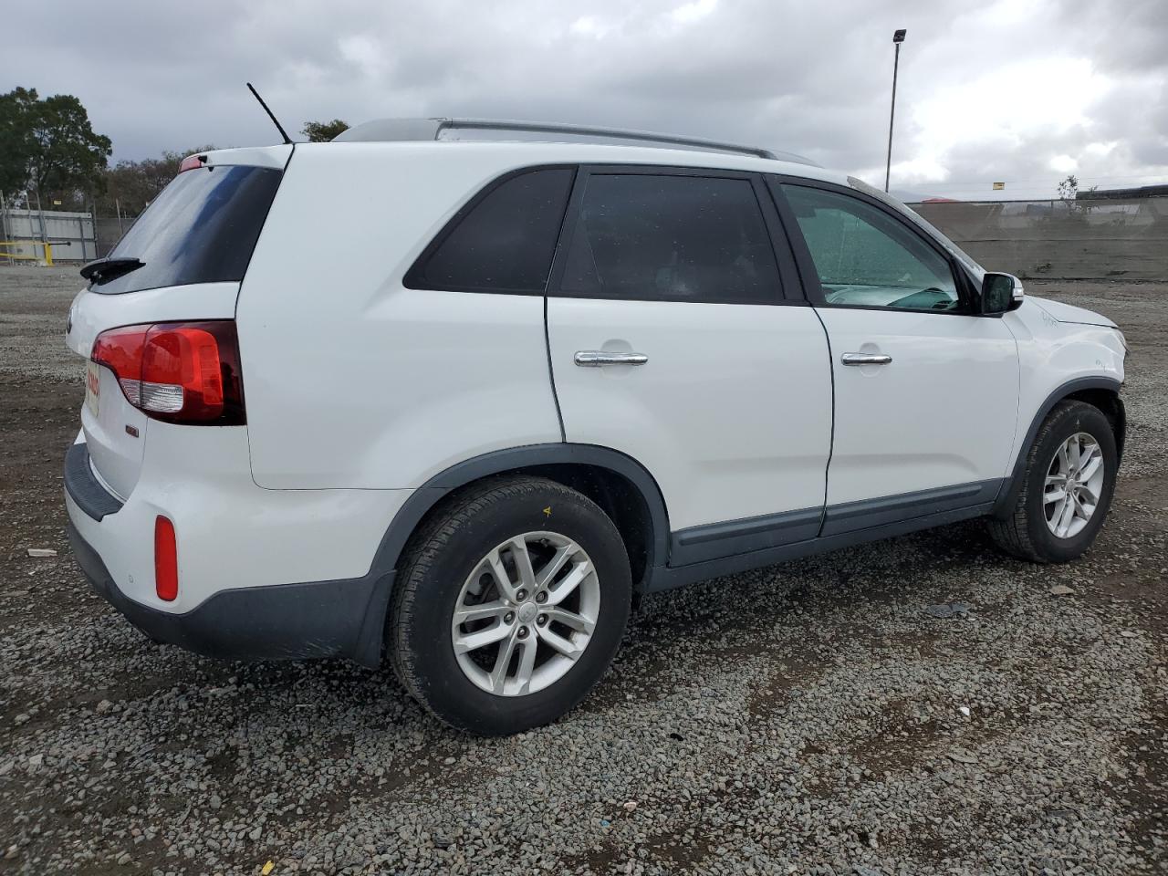 2014 Kia Sorento - Image 3