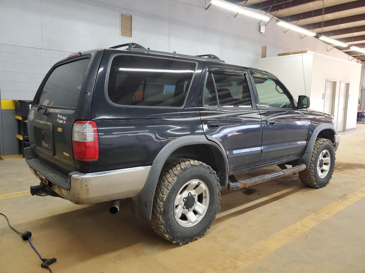 1999 Toyota 4Runner - Image 3