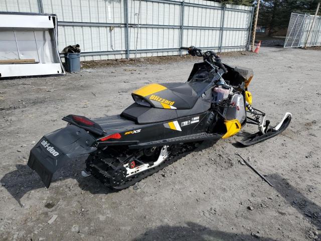 2016 OTHER SNOW MOBILE MXZ800