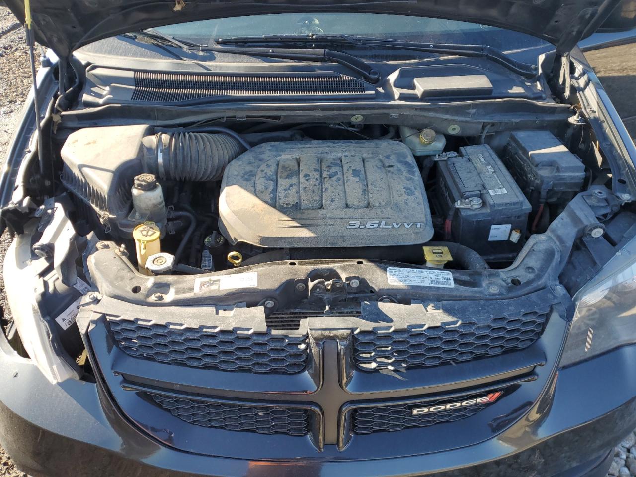2014 Dodge Caravan - Image 12