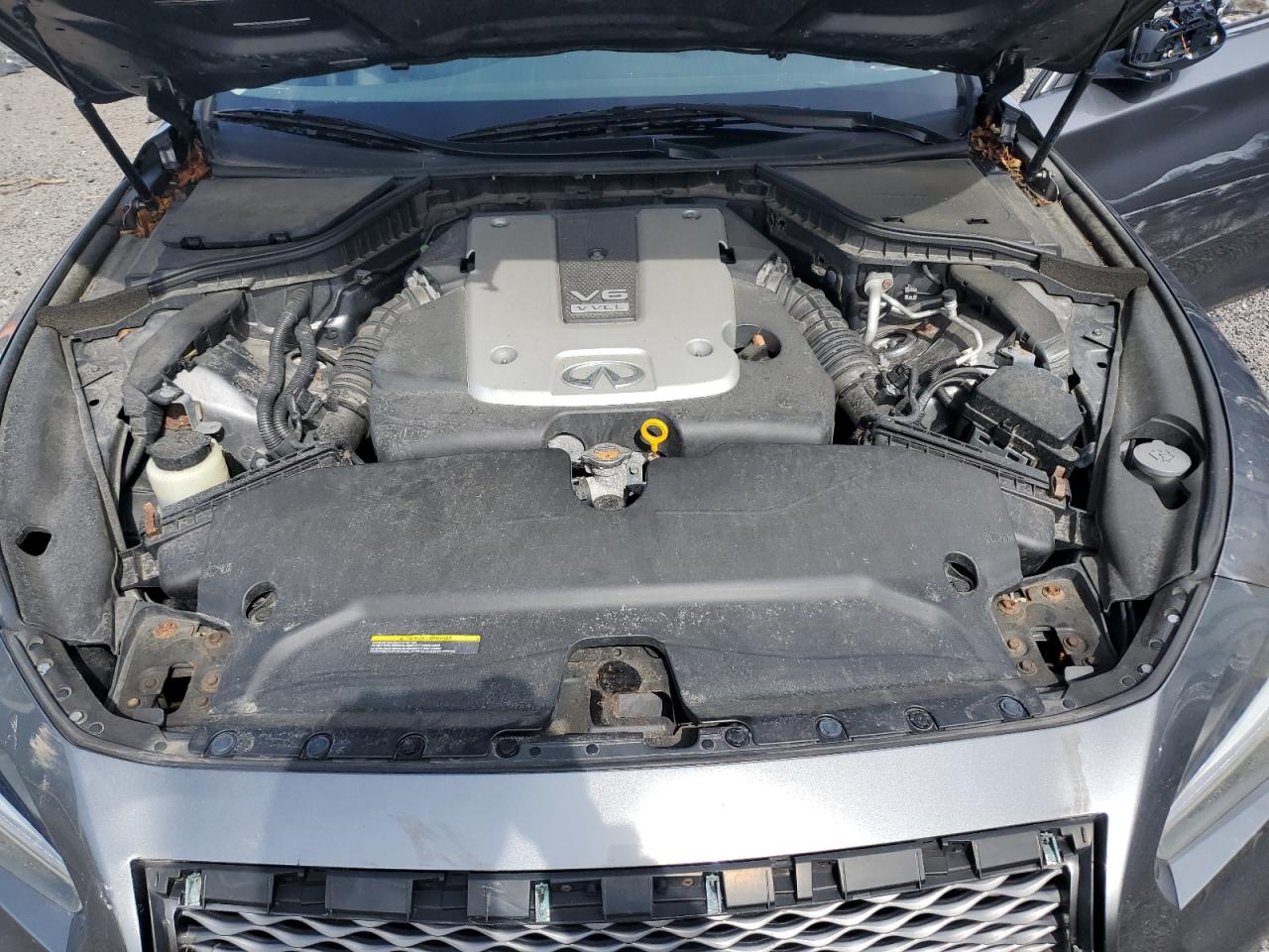 2015 Infiniti Q50 - Image 11