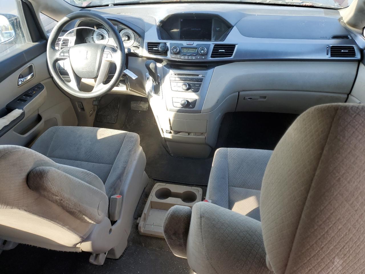 2014 Honda Odyssey - Image 8