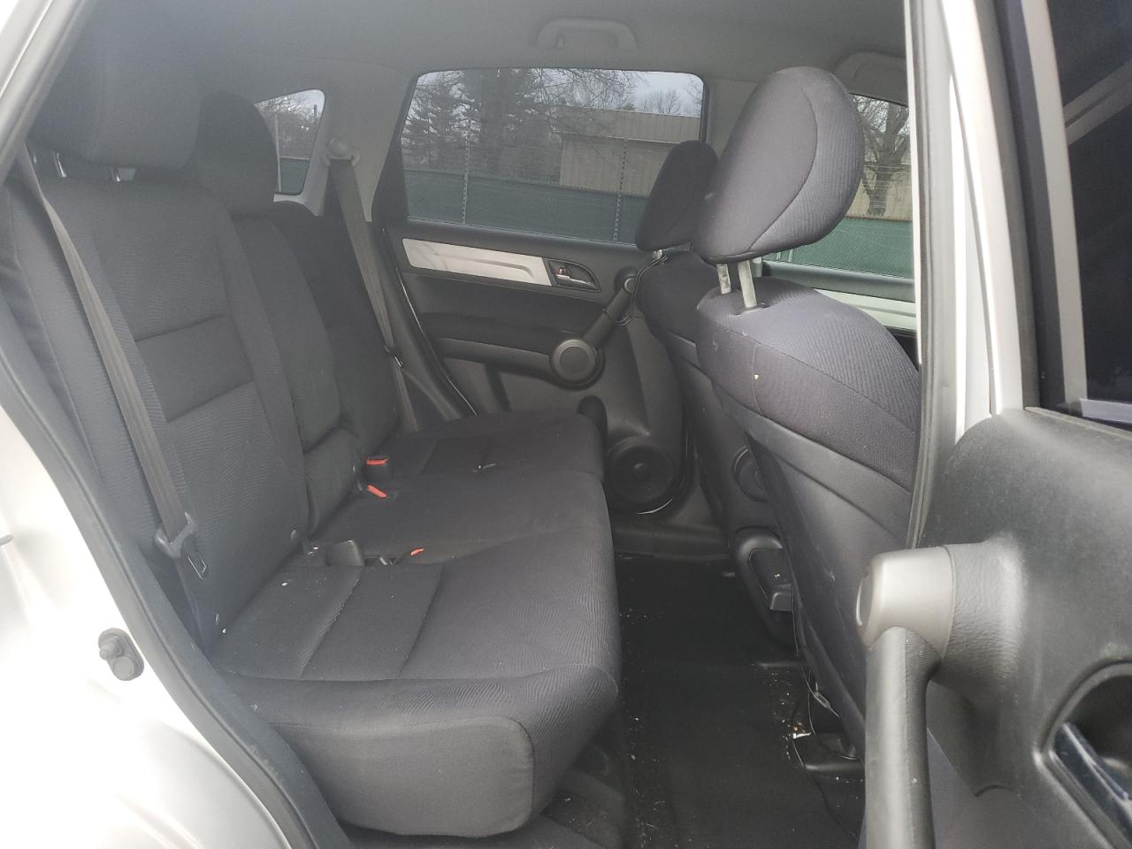 2010 Honda CR-V - Image 11