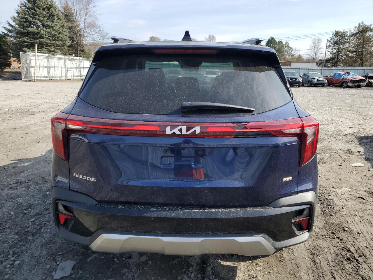 2024 Kia Seltos - Image 6