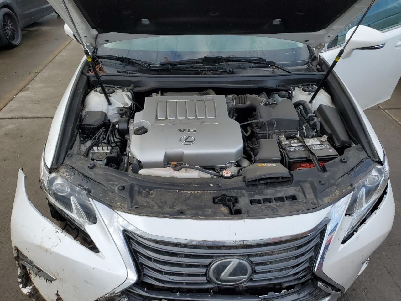 2017 Lexus ES - Image 11