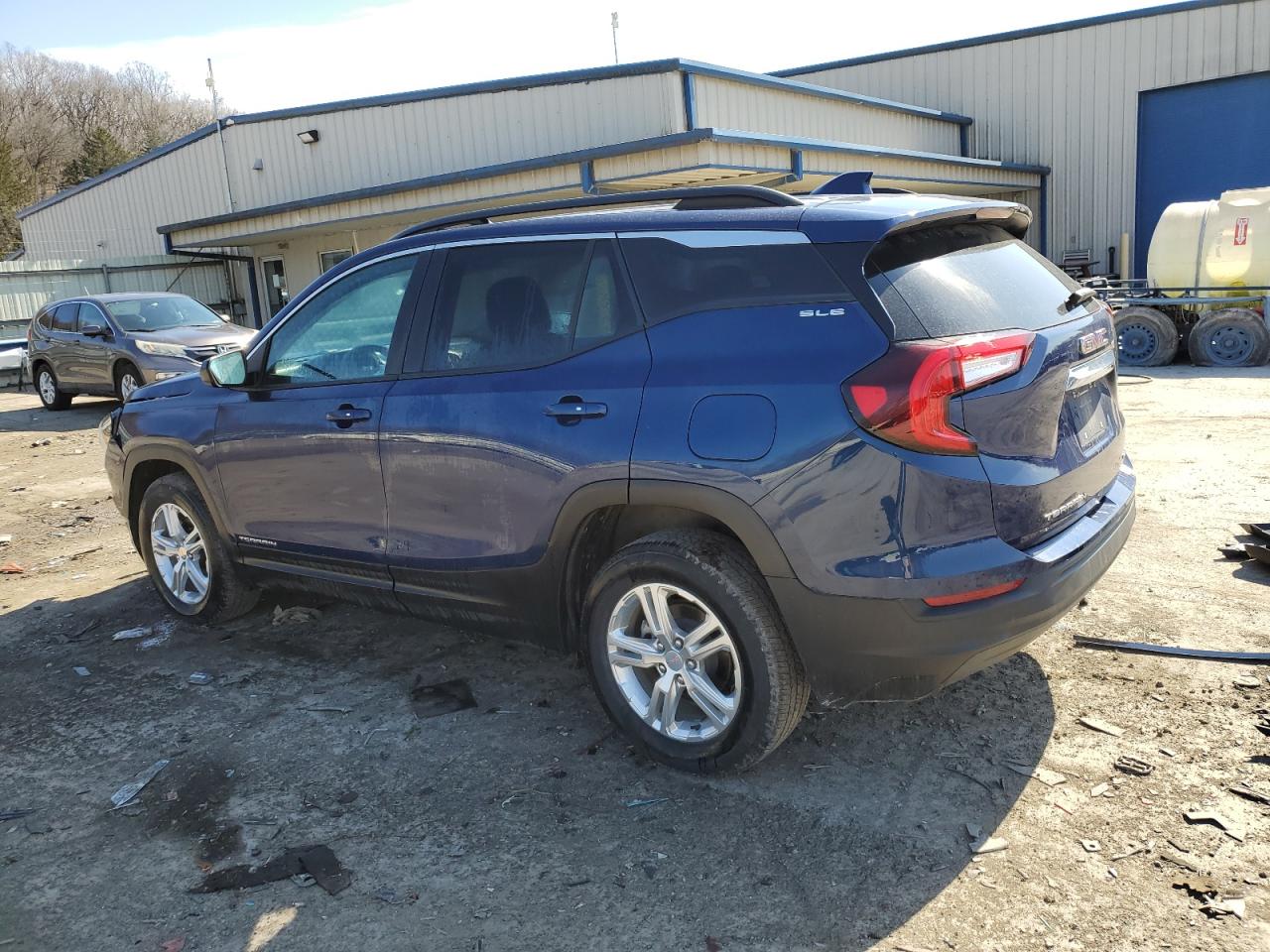 2022 GMC Terrain - Image 2