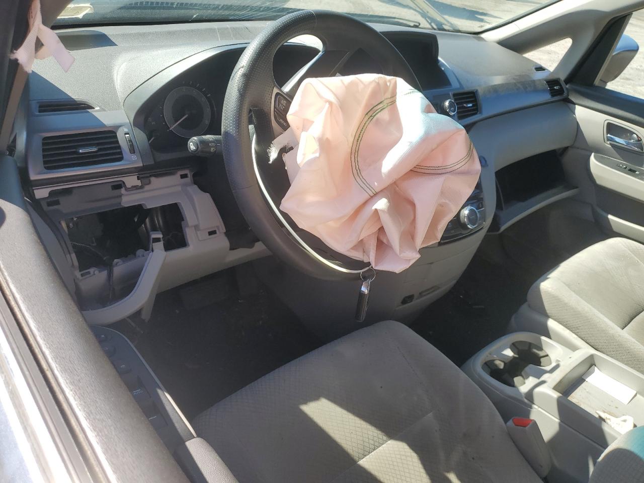 2014 Honda Odyssey - Image 8