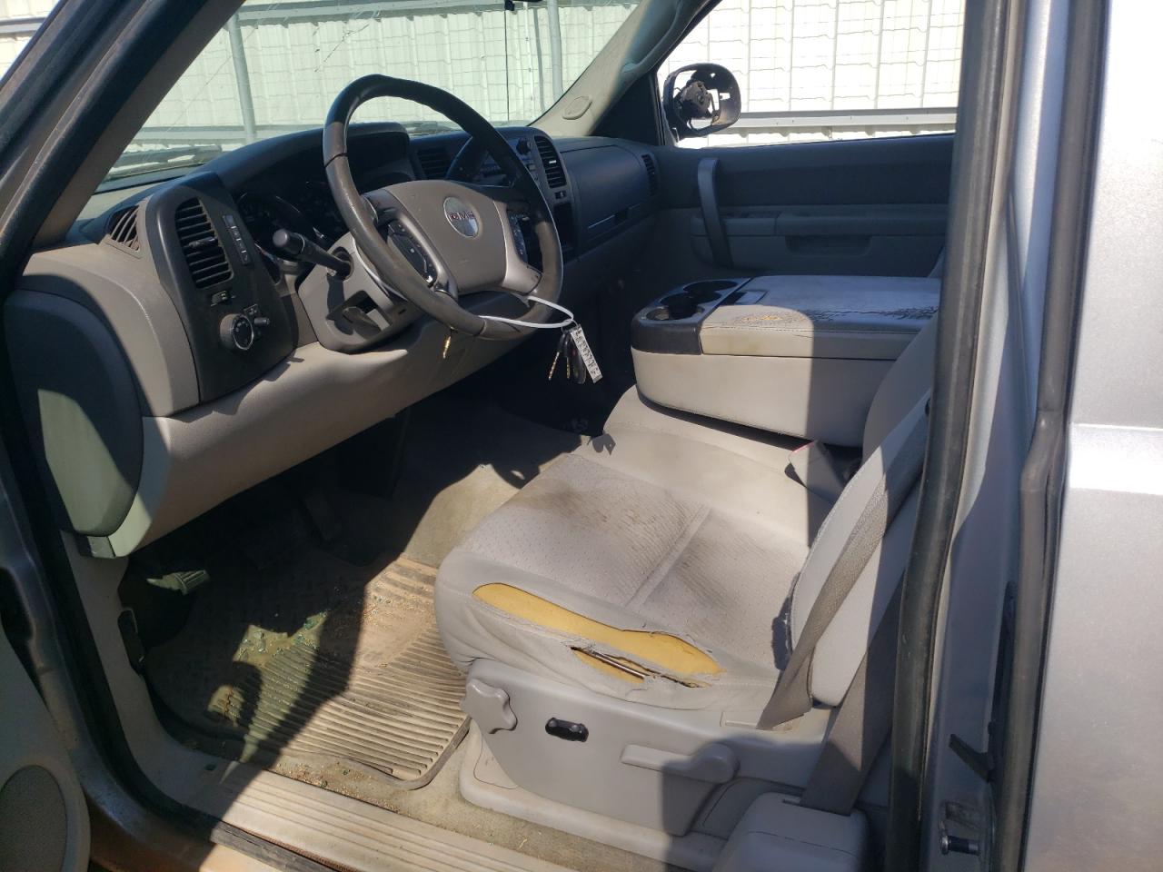 2010 GMC Sierra - Image 7