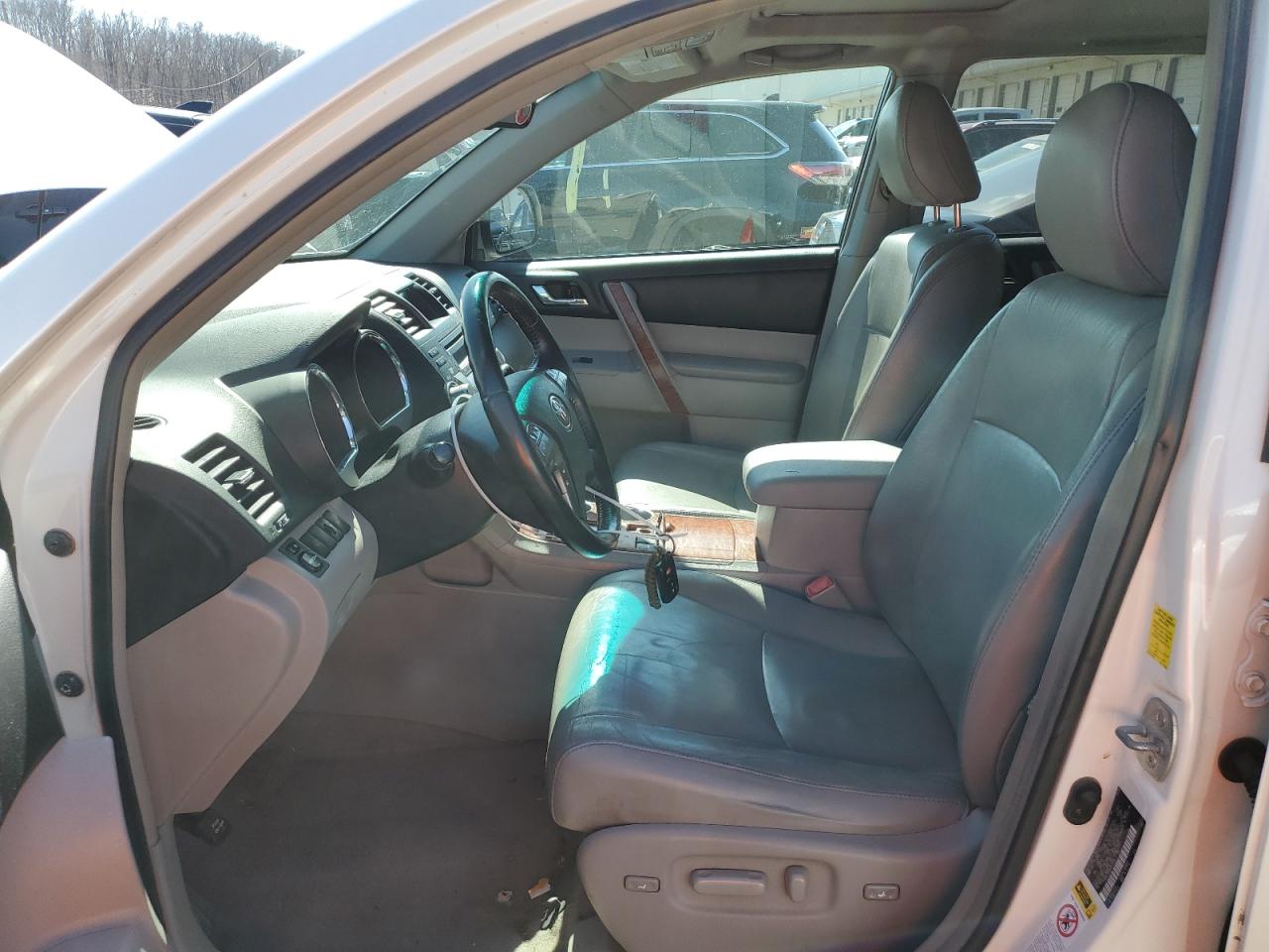 2010 Toyota Highlander - Image 7