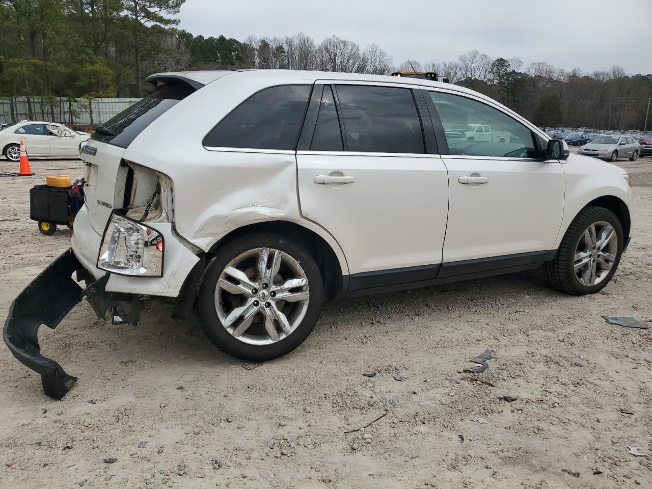 2014 Ford Edge - Image 3