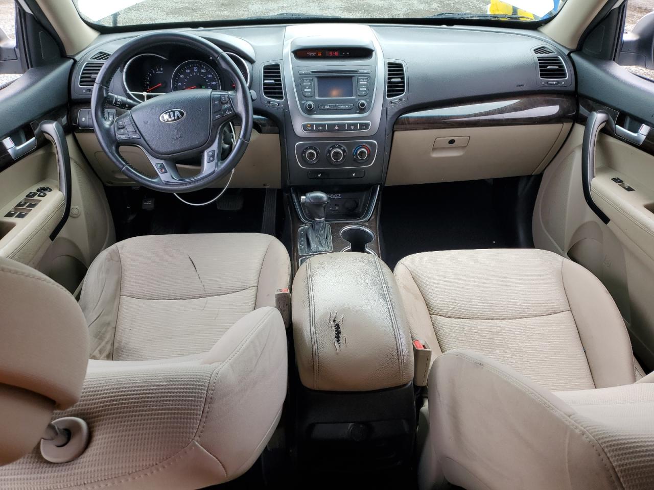 2014 Kia Sorento - Image 8