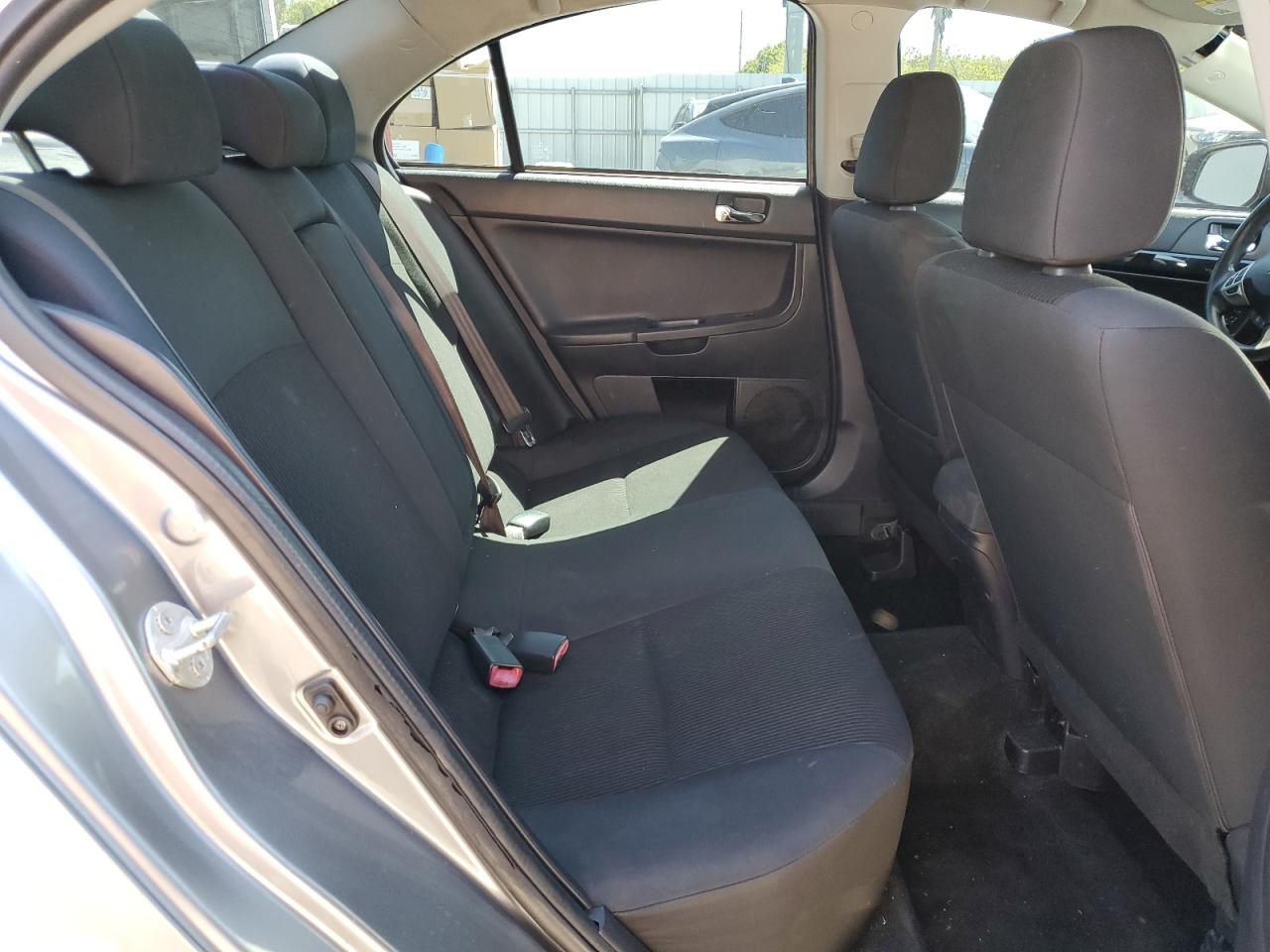 2016 Mitsubishi Lancer - Image 10