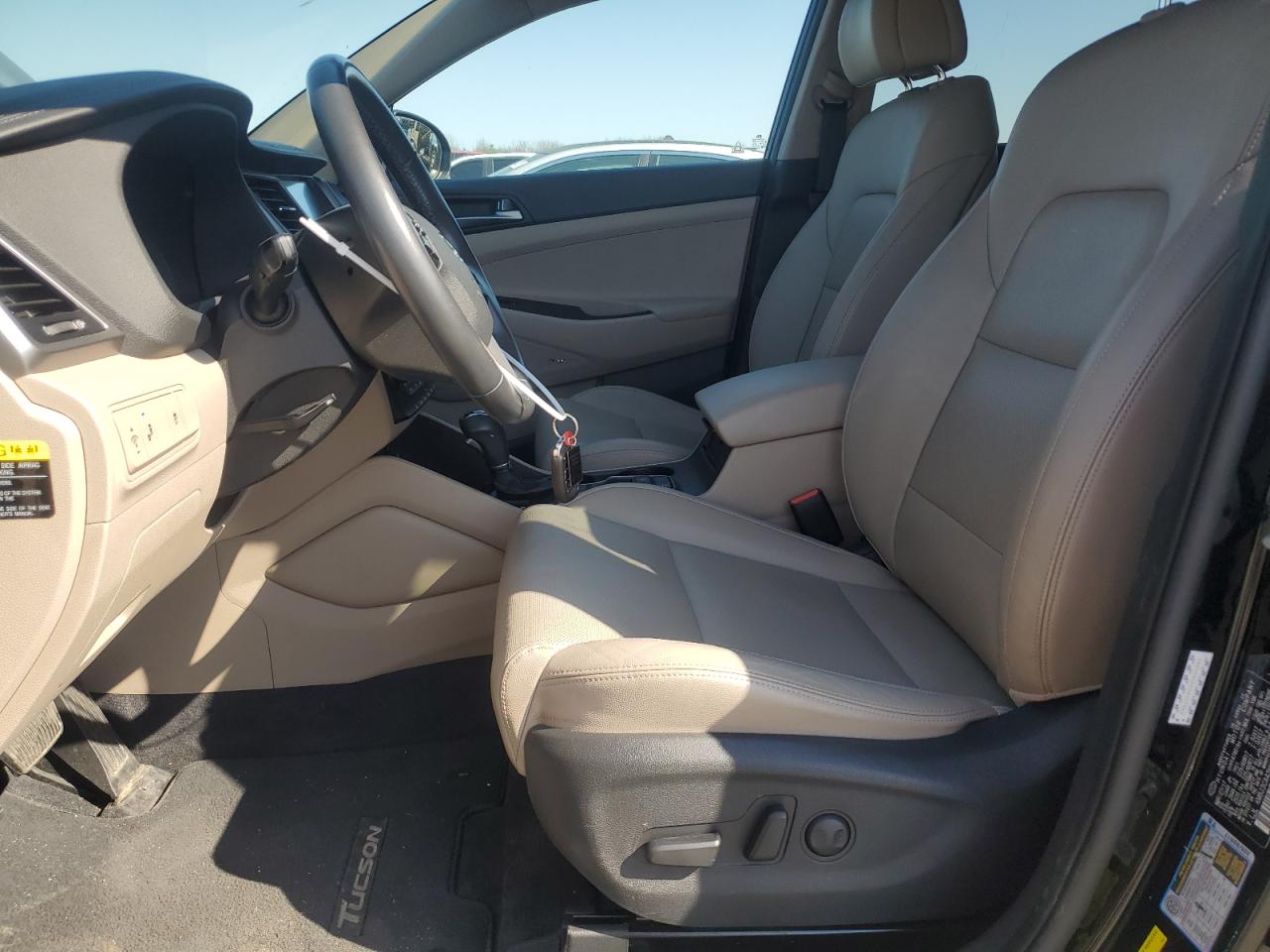 2017 Hyundai Tucson - Image 7