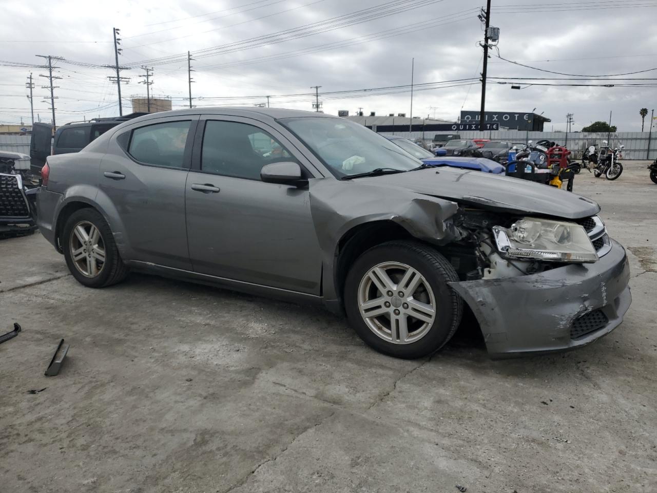 2012 Dodge Avenger - Image 4