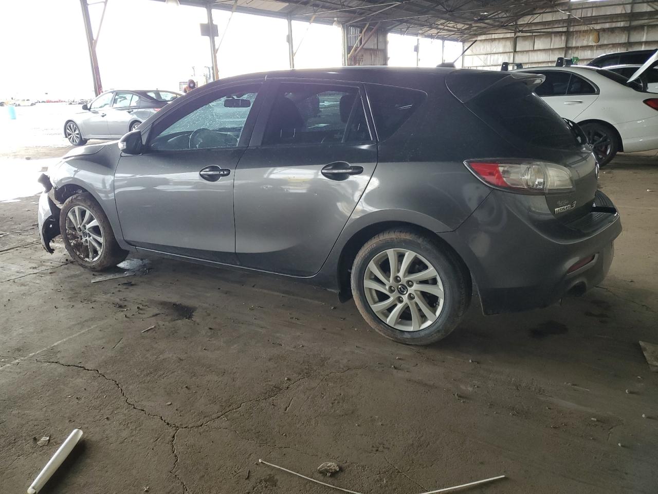 2013 Mazda 3 - Image 2