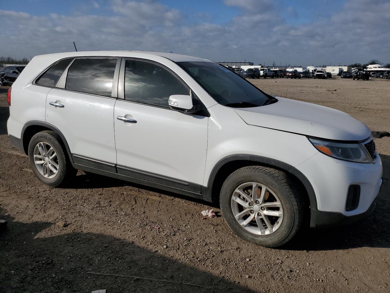 2014 Kia Sorento - Image 4