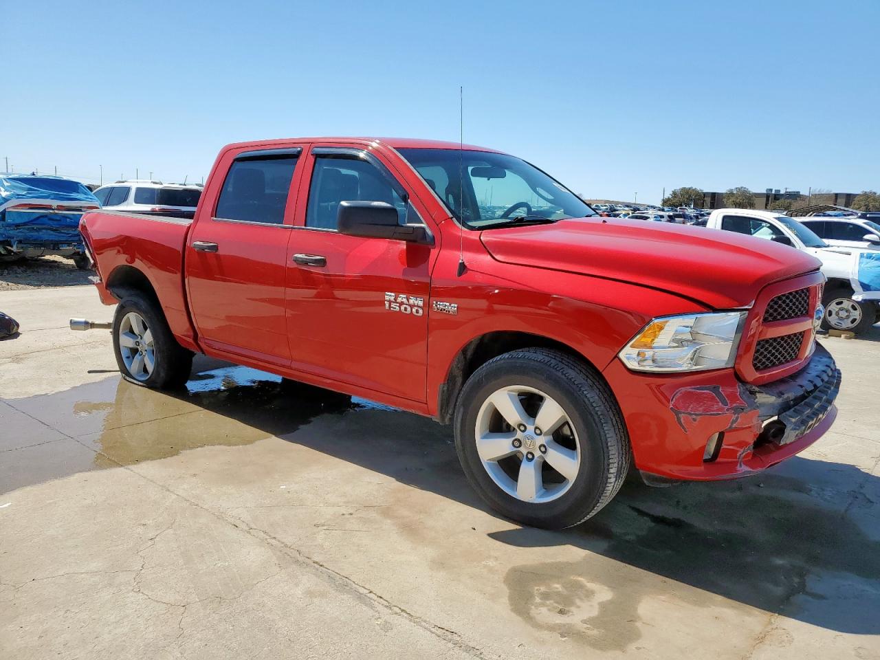 2015 RAM 1500 - Image 4