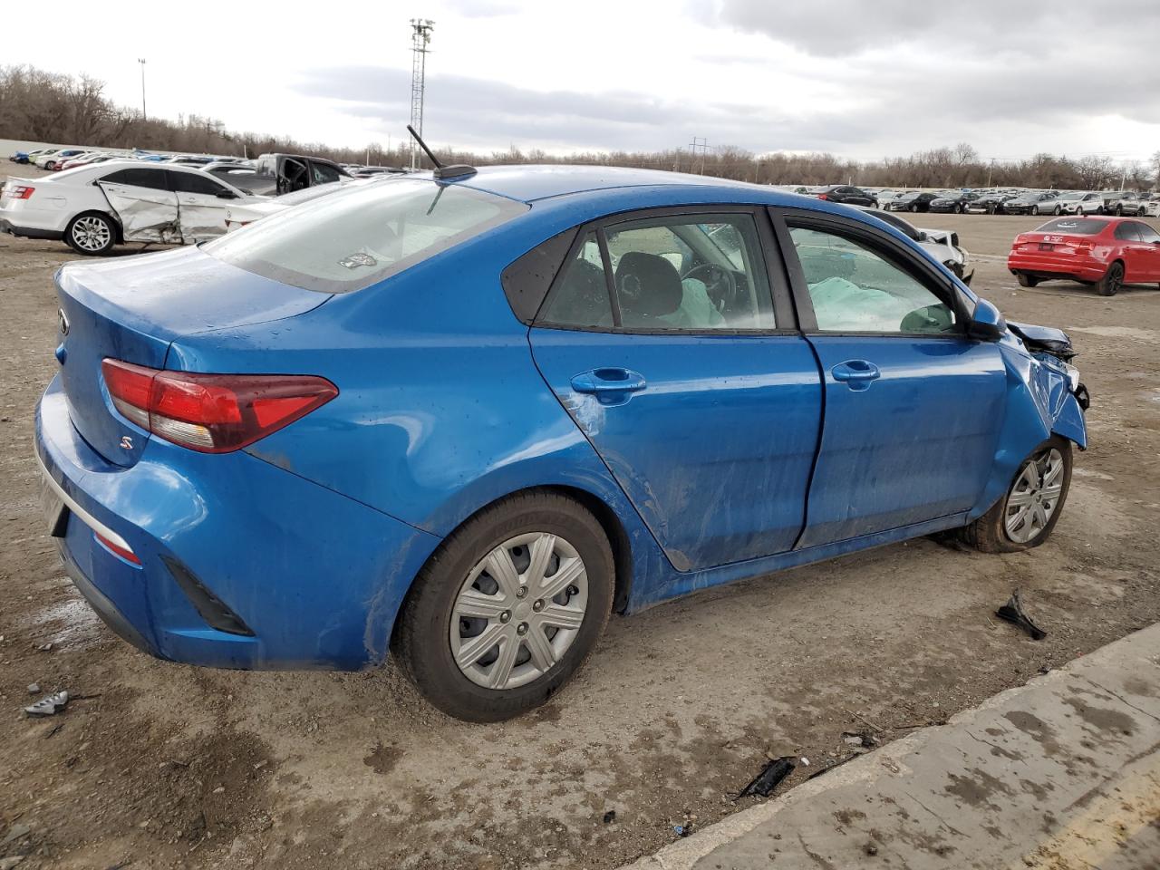 2021 Kia Rio - Image 3